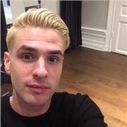 Hi, 
I’m originally from Sweden but I have had my English degree as a translator and I have also had my master in USA on language. I can give classes from beginners to advanced level